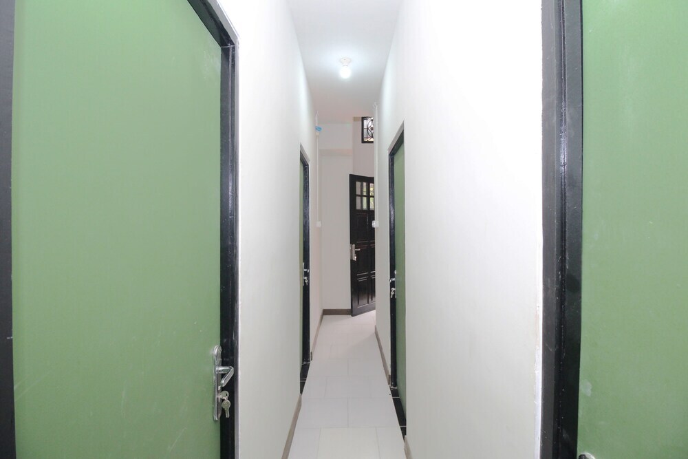 Джакарта: Kamar Keluarga Bandara IV Syariah