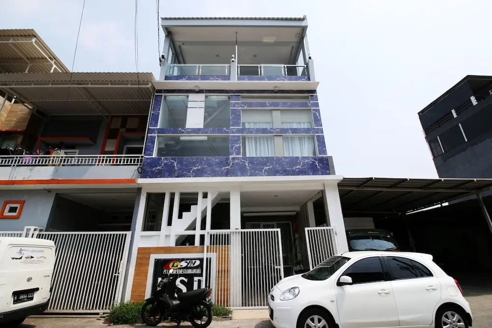 Джакарта: Kamar Keluarga Bandara VI Syariah