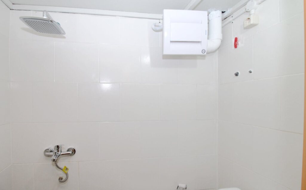Тангеранг: Kamar Keluarga Bandara Mas Syariah