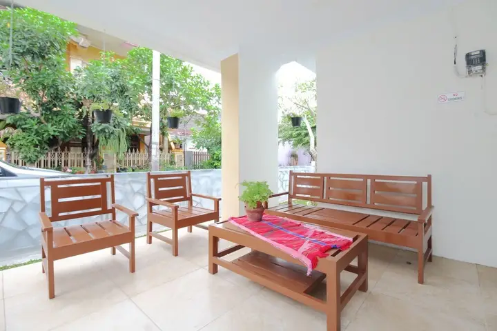 Батуретно: Airy Syariah Nogotirto Dua Irian D24 Yogyakarta
