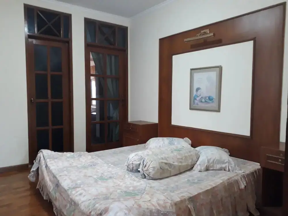 Чипанас: Villa Beverly Hills Puncak for 50 pax