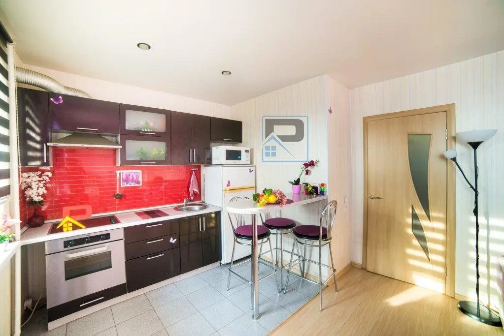 Екатеринбург: Realist Na Bardina Apartments