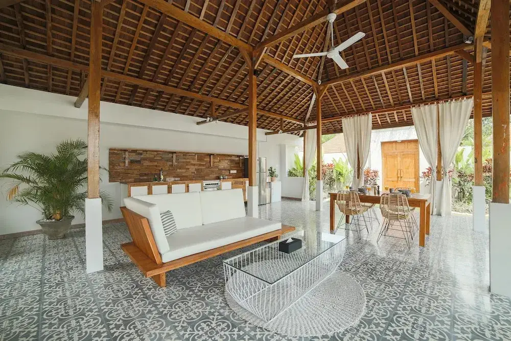 Чангу: Victoria Villa Swiss
