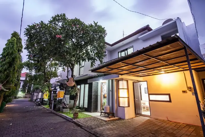 Денпасар: Cecilya House Balian