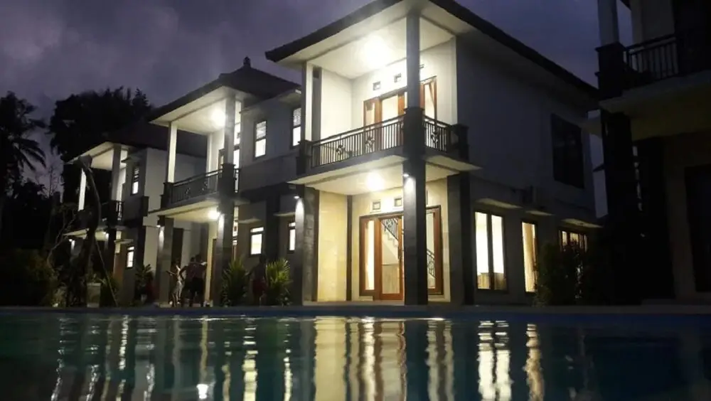 Блахбату: Villa Uma Dangin