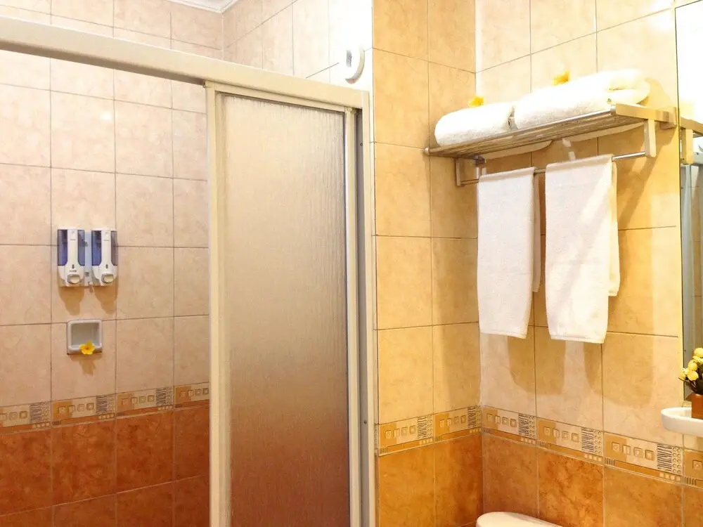 Джакарта: Ravarine Suite Apartment