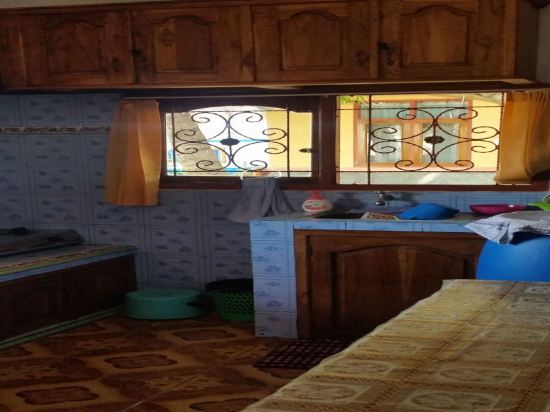 Larantuka: Larantuka Beach Apartments