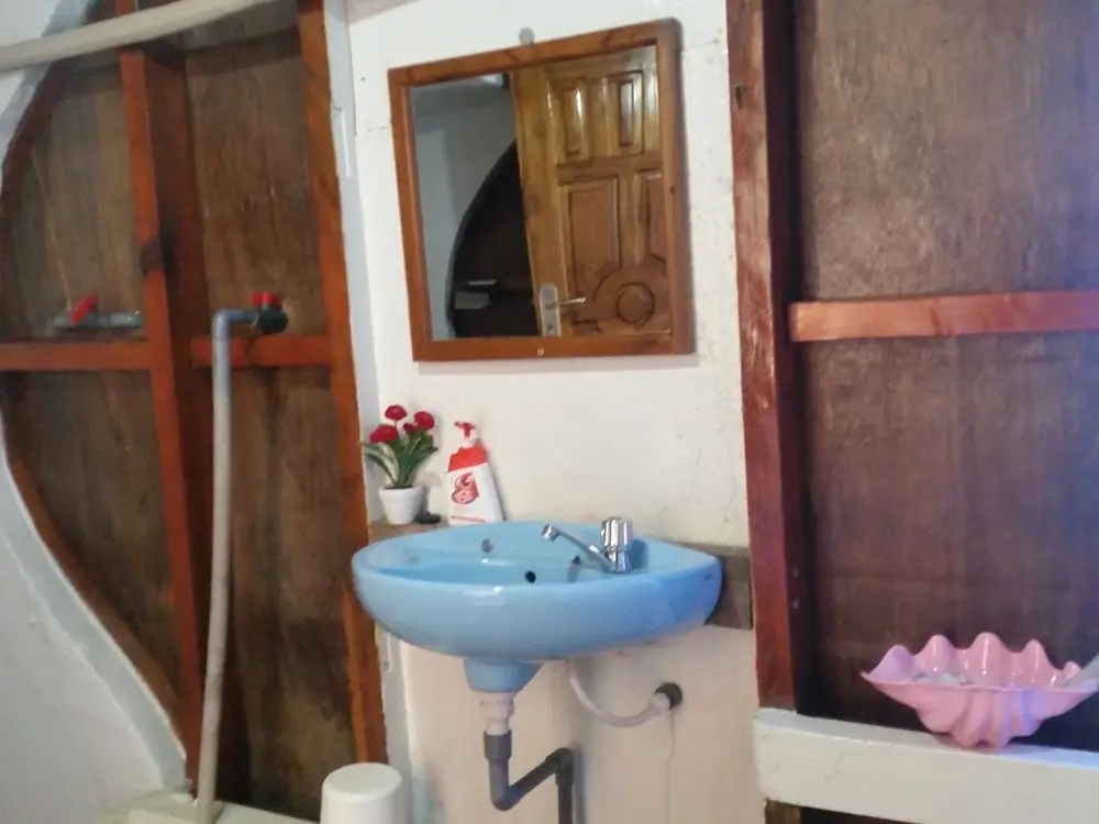Larantuka: Larantuka Beach Apartments