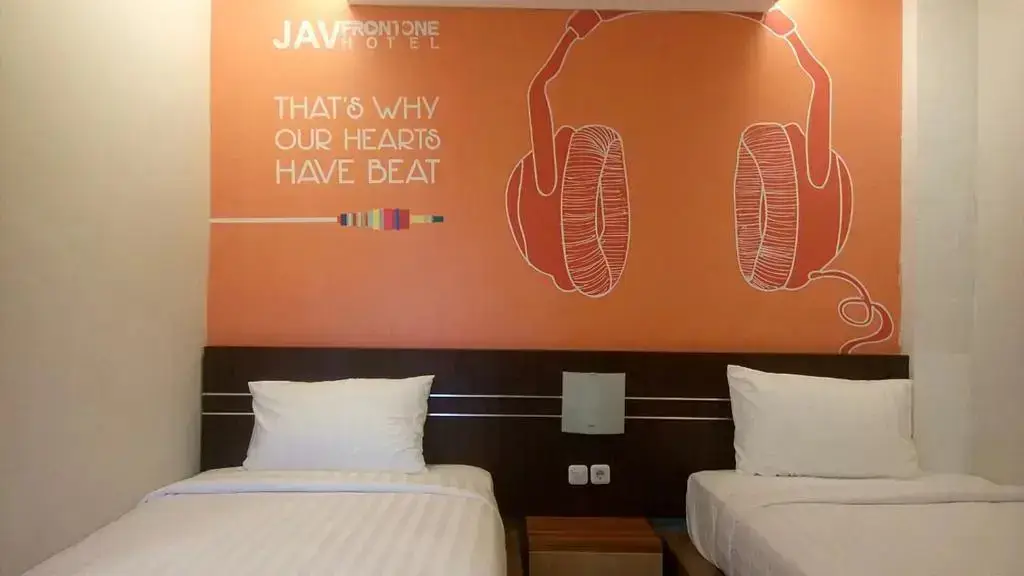 Лахат: JAV Front One Hotel Lahat