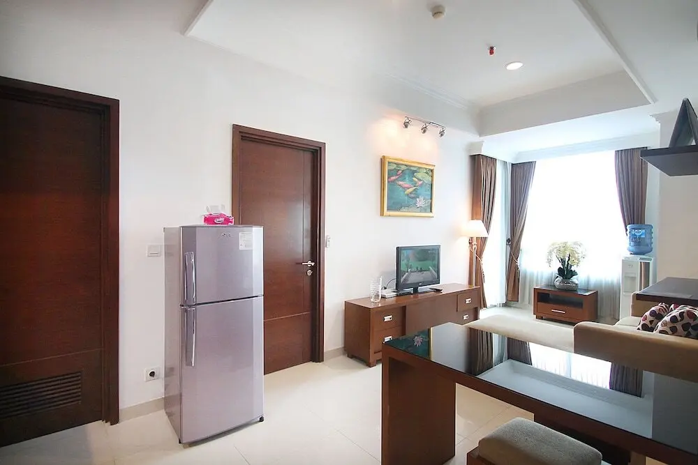 Джакарта: The Condotel at Kuningan City Apartment