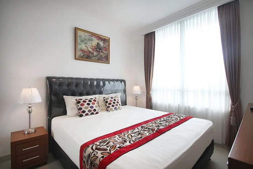 Джакарта: The Condotel at Kuningan City Apartment