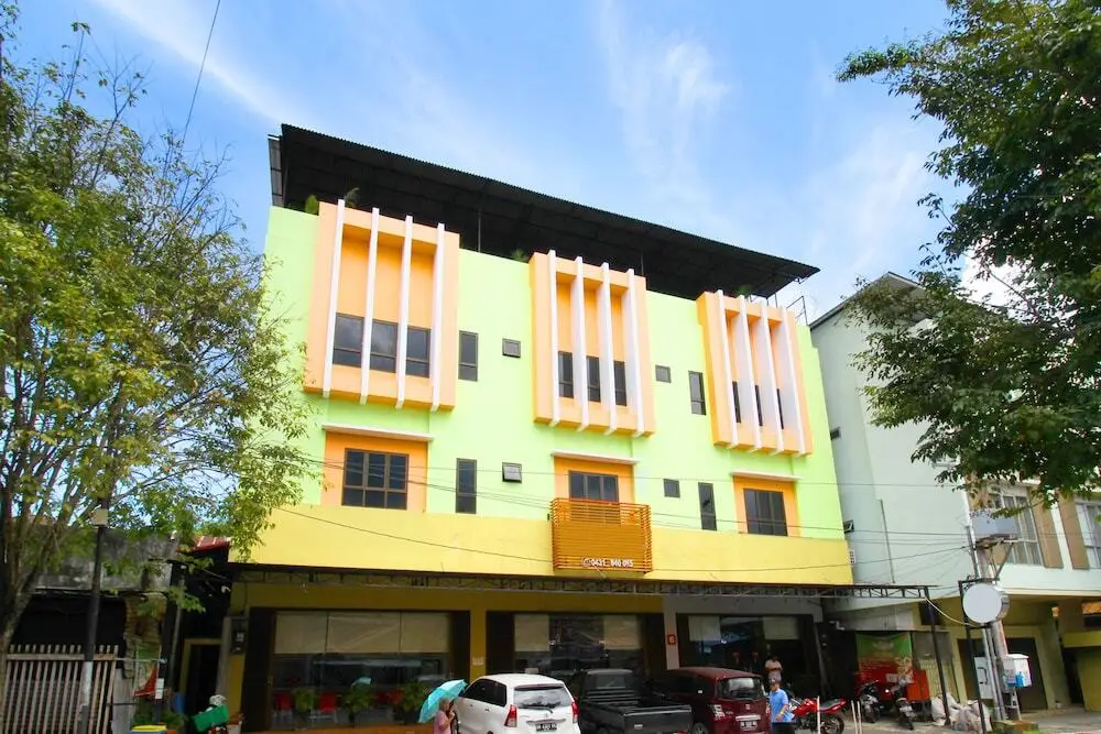 Манадо: Airy Wenang WR Supratman 6 Manado