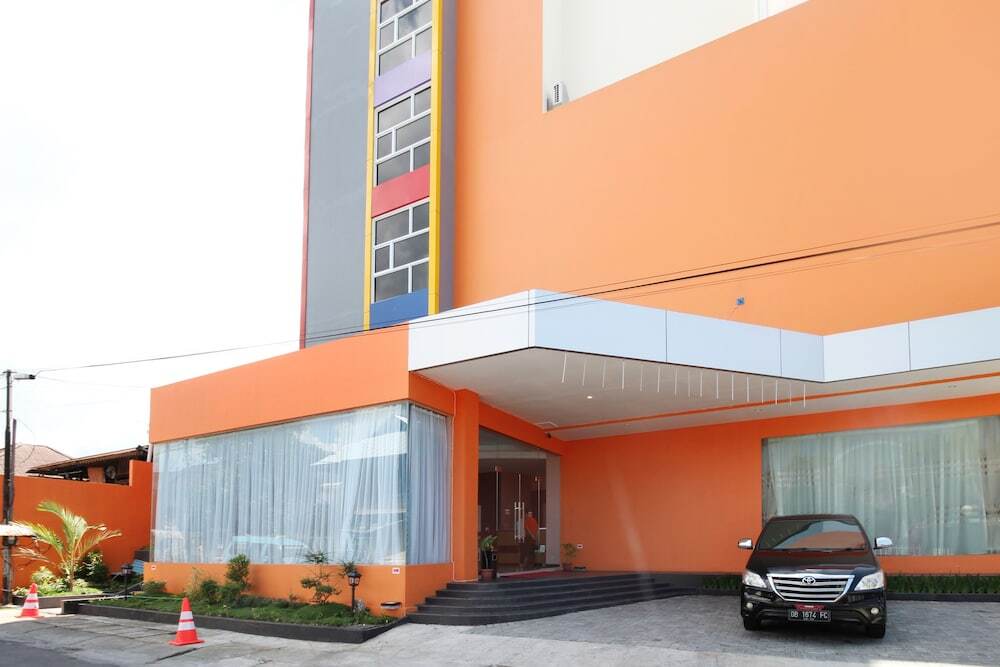 Airy Sario Laut Aru 71 Manado — фото 1