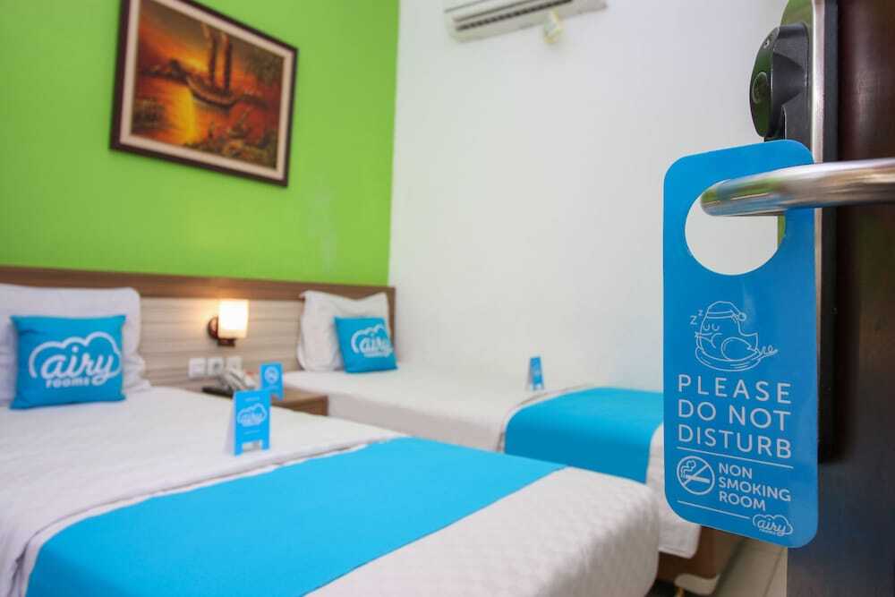 Амбон: Airy Uritetu Jan Paays 16 Ambon