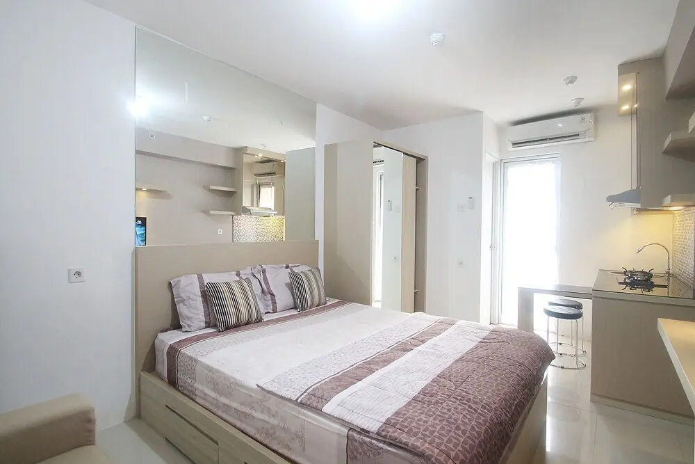 Джакарта: Bassura City Apartment By Mediapura