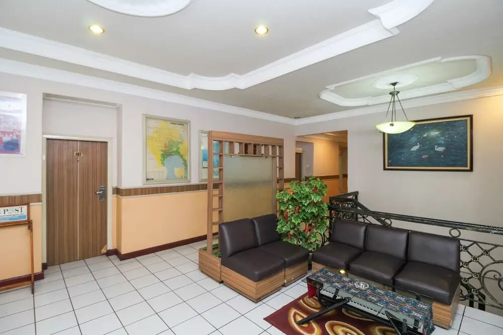 Бандар-Лампунг: Airy Tanjung Karang Raden Intan 114 Bandar Lampung