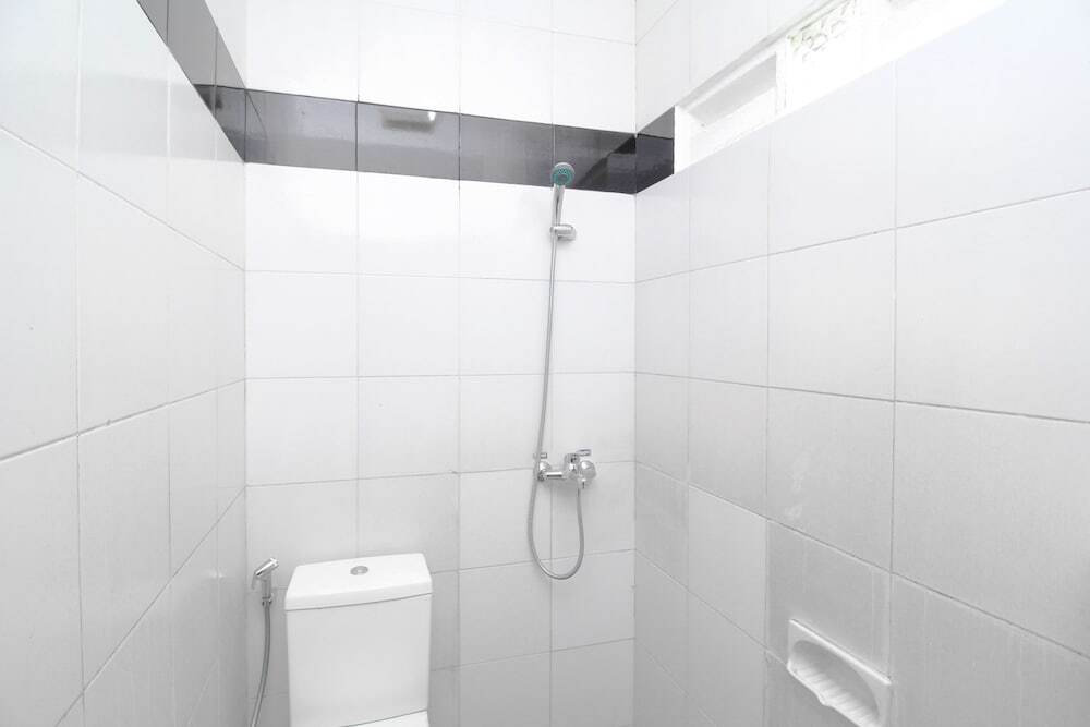 Блитар: Airy Dimoro Batanghari Blitar