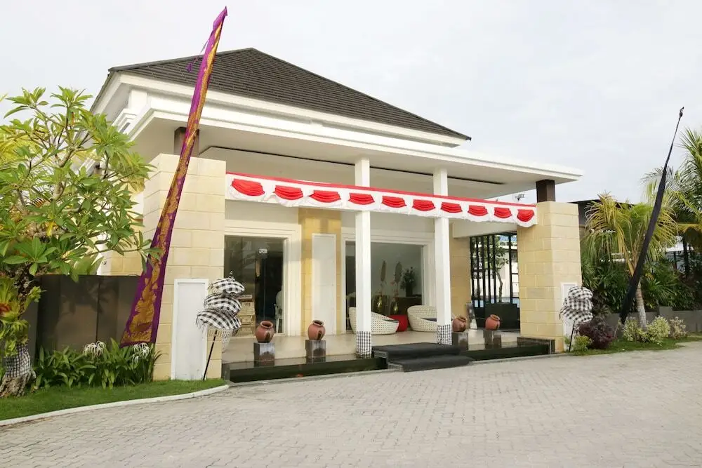 Пеканбару: Airy Bandara Sultan Syarif Kasim II Putri Indah Pekanbaru