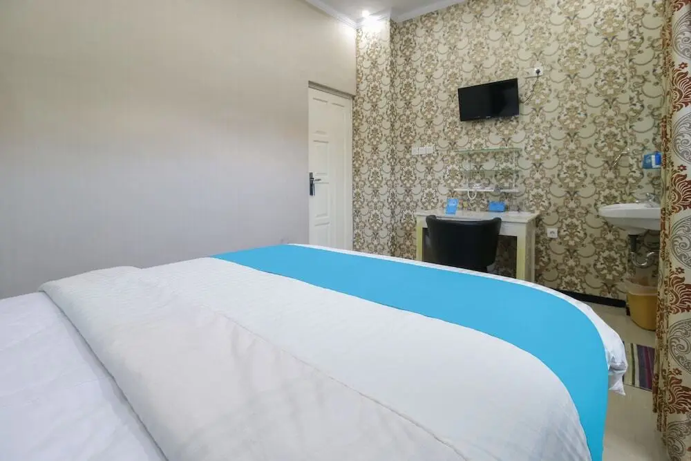Маланг: Airy Syariah Blimbing De Panorama Square Kavling C2 Malang