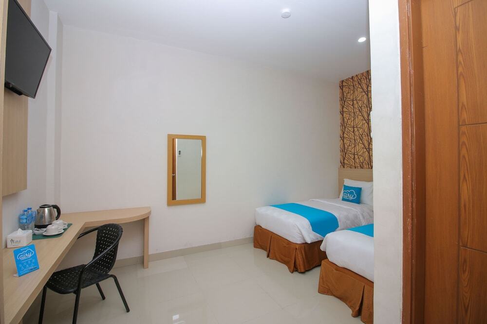 Манадо: Airy Bahu Wolter Monginsidi 26 Manado