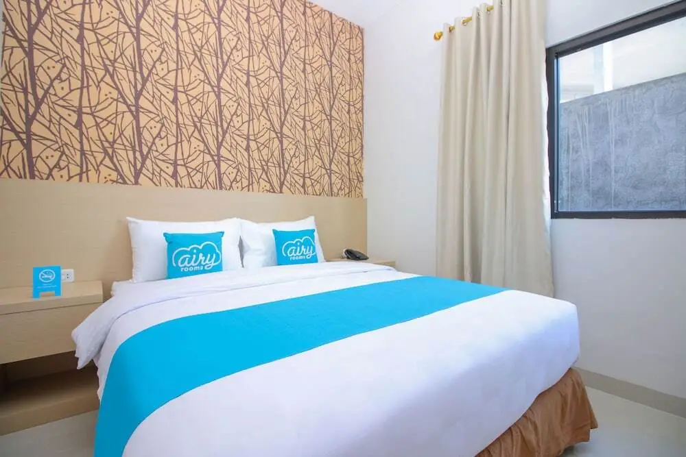 Манадо: Airy Bahu Wolter Monginsidi 26 Manado