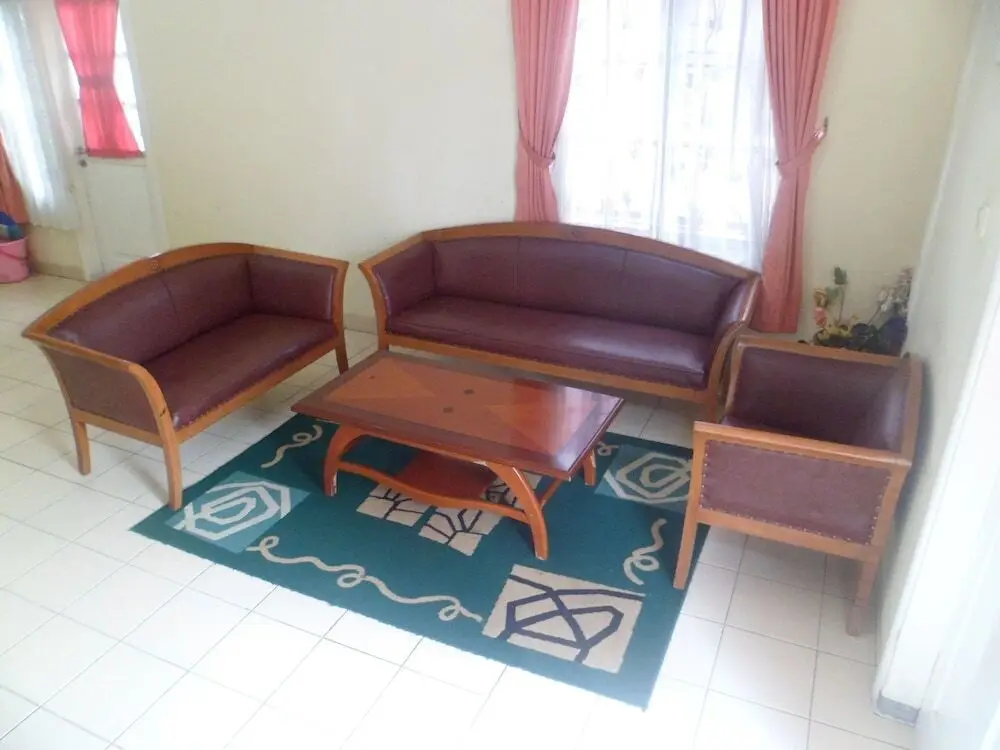 Чипанас: Villa Kota Bunga Mawar