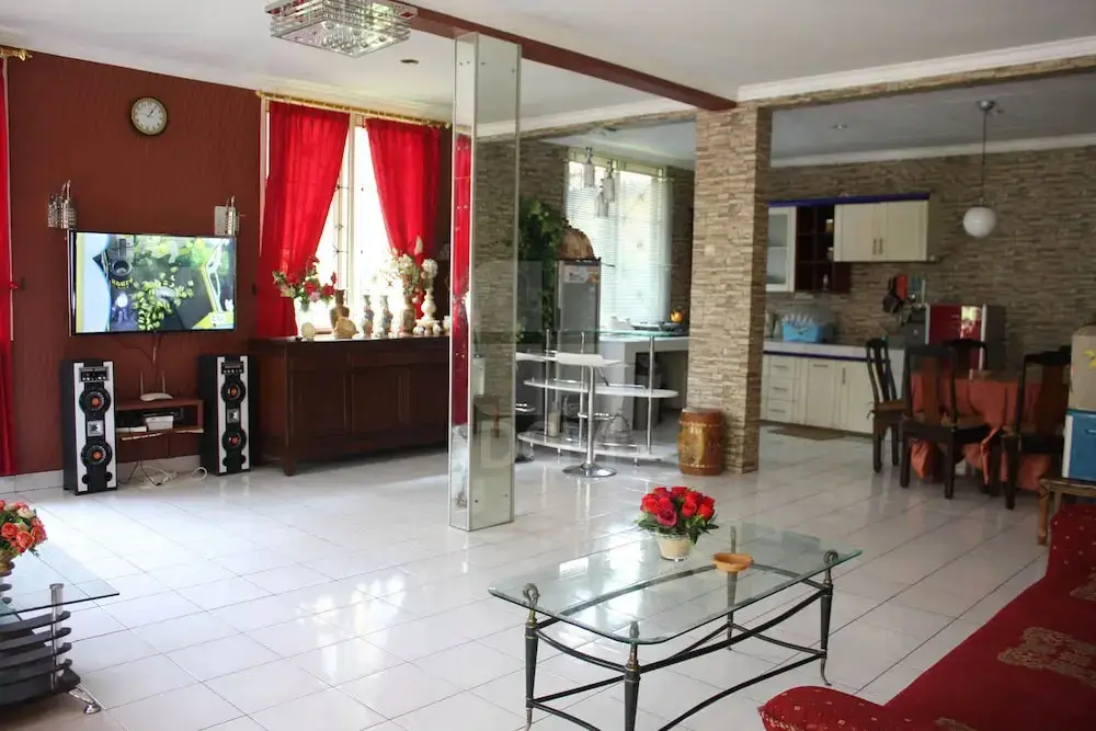 Чипанас: Villa Kota Bunga Sakura