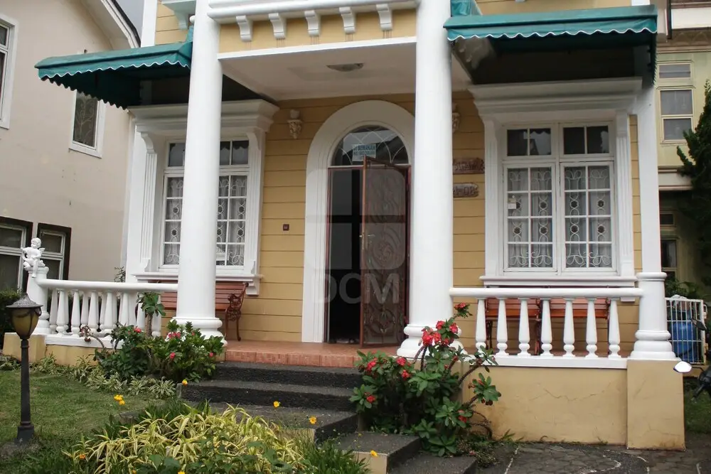 Чипанас: Villa Kota Bunga Peony