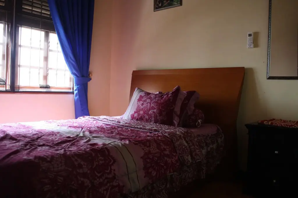 Чипанас: Villa Kota Bunga Anyelir