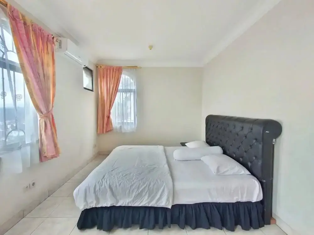 Чипанас: Villa Kota Bunga Aster