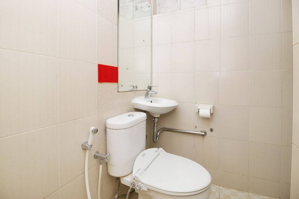 Южный Тангеранг: Airy Serpong Boulevard BSD Timur AH 2 Tangerang Selatan