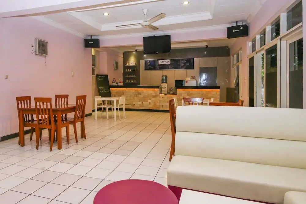 Пемаланг: Airy Jenderal Sudirman Timur 5 Pemalang