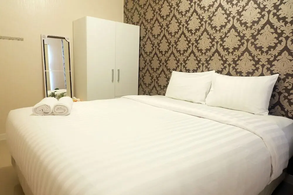 Джакарта: 1 BR Comfort Central Park By Travelio