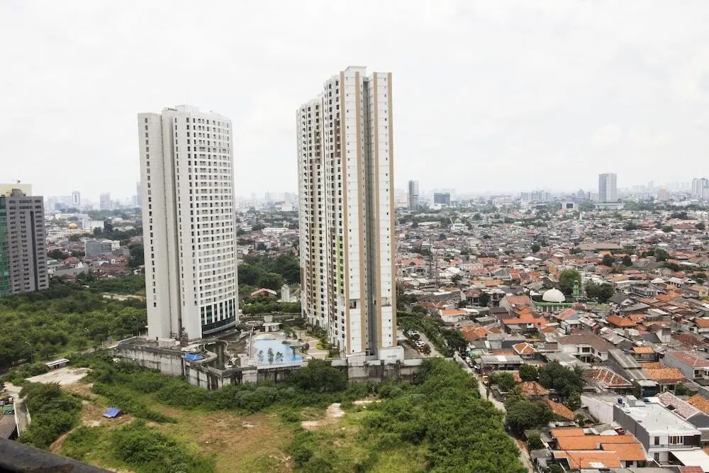 Джакарта: 2 BR Taman Rasuna Kuningan By Travelio