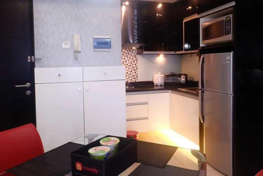 Джакарта: 2BR Patria Park Apartment by Travelio