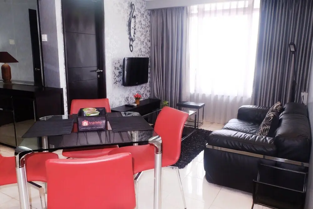 Джакарта: 2BR Patria Park Apartment by Travelio