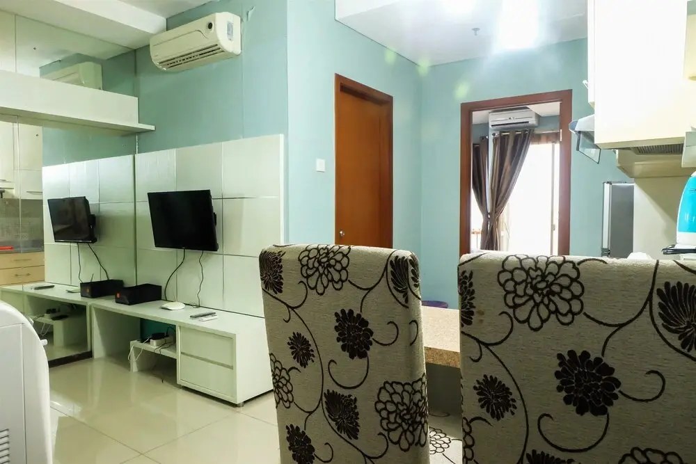 Джакарта: 1 BR Thamrin Residence City View By Travelio