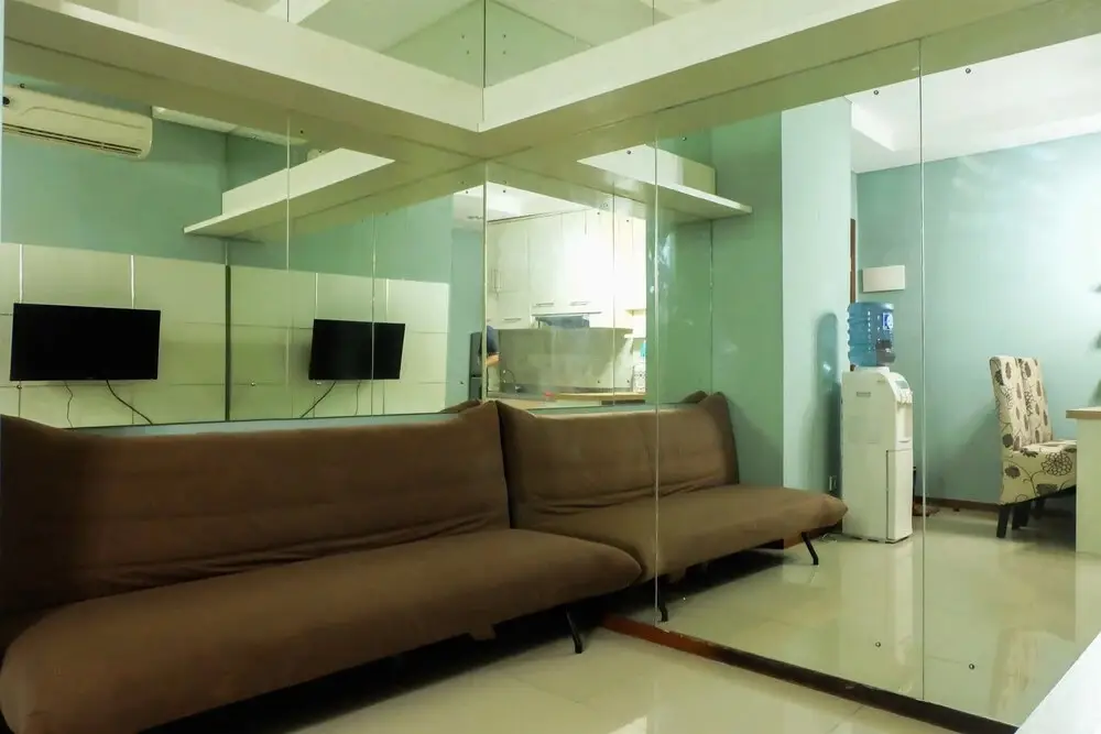 1 BR Thamrin Residence City View By Travelio — фото 1