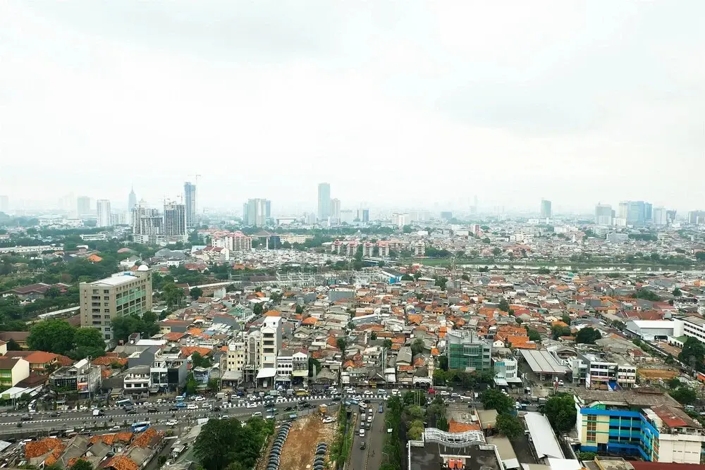 Джакарта: 1 BR Thamrin Residence City View By Travelio