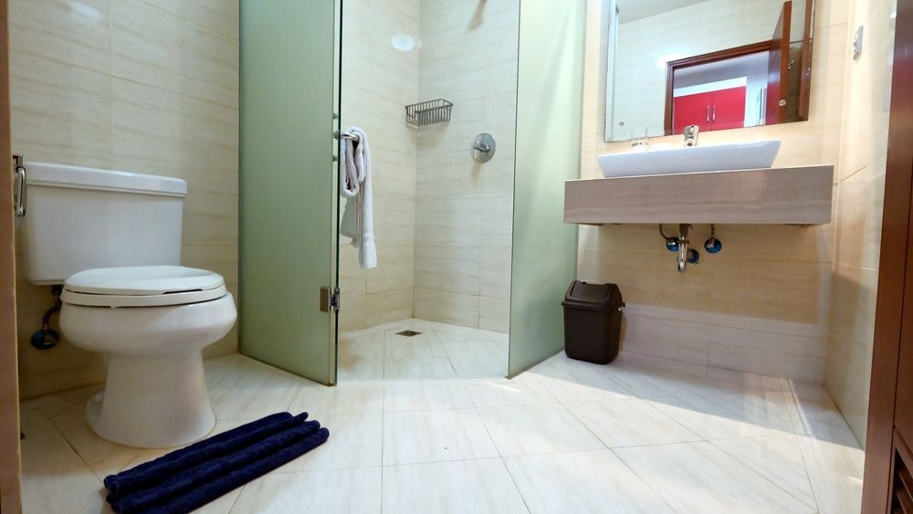 Джакарта: Family Studio Room at Ancol Mansion Apartment By Travelio