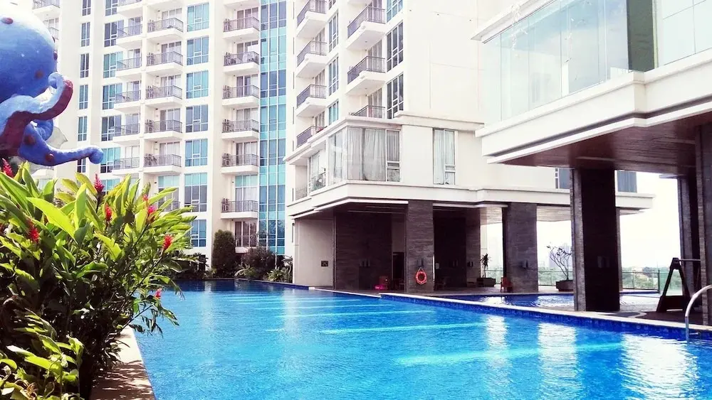 Джакарта: Family Studio Room at Ancol Mansion Apartment By Travelio