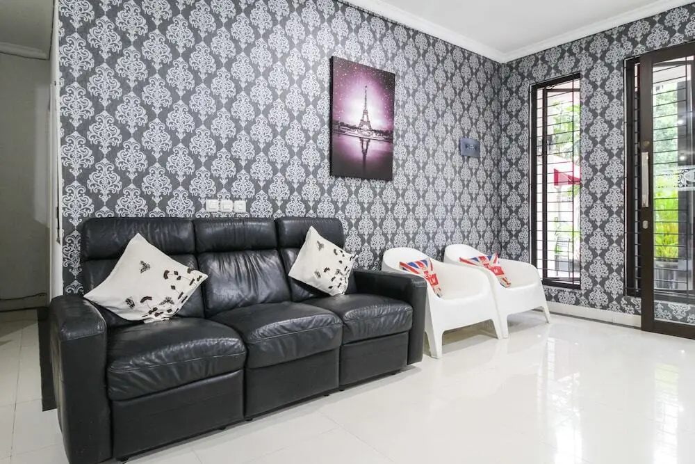 Южный Тангеранг: Airy Eco BSD Serpong Boulevard Residence Tangerang
