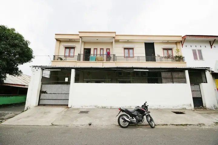 Макассар: Airy Eco Ratu Indah Mawas Lima 2 Makassar