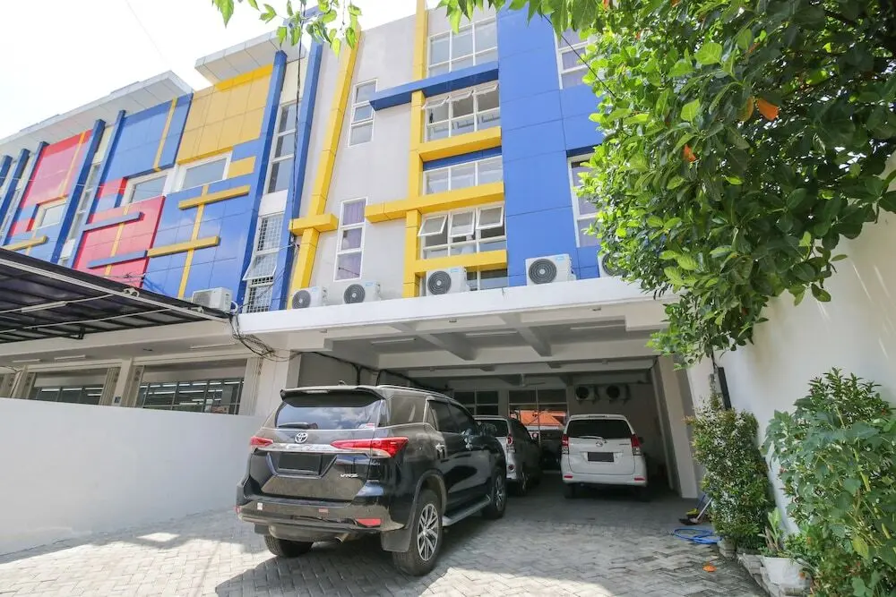 Сурабая: Airy Eco Syariah Jambangan Bibis Karah 31A Surabaya