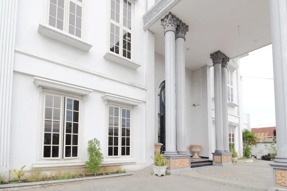 Палу: Airy Pattimura 30 Palu