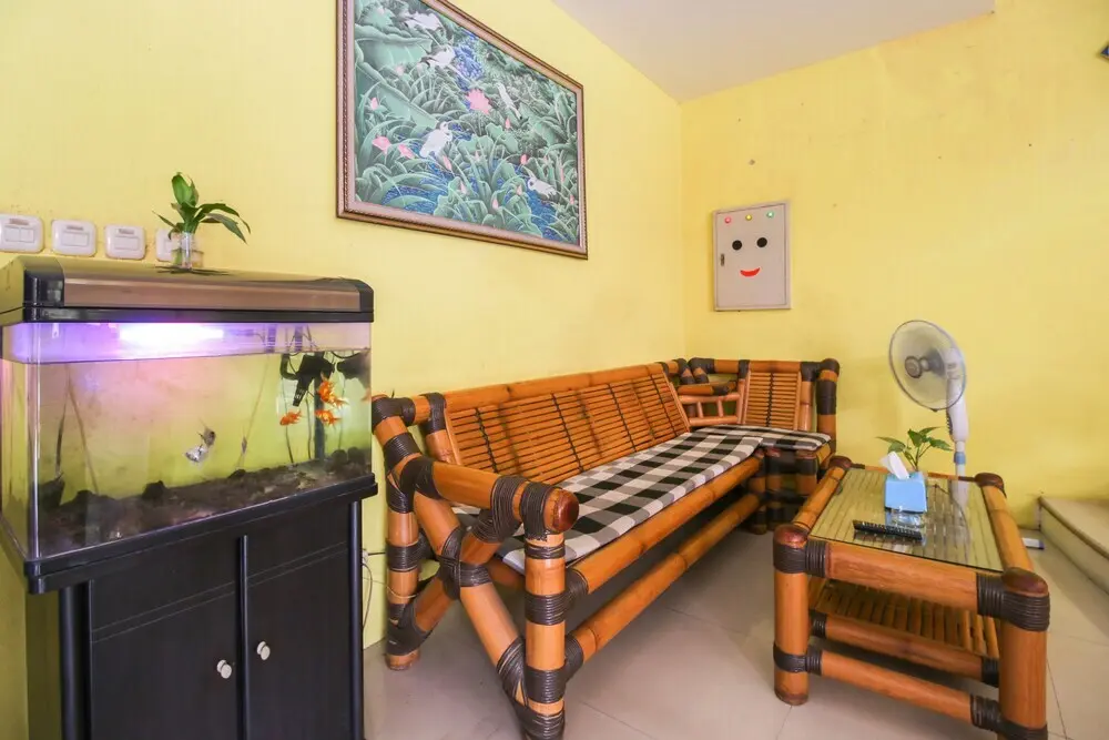 Чиребон: Airy Eco Stasiun Cirebon Kapten Damsur 15