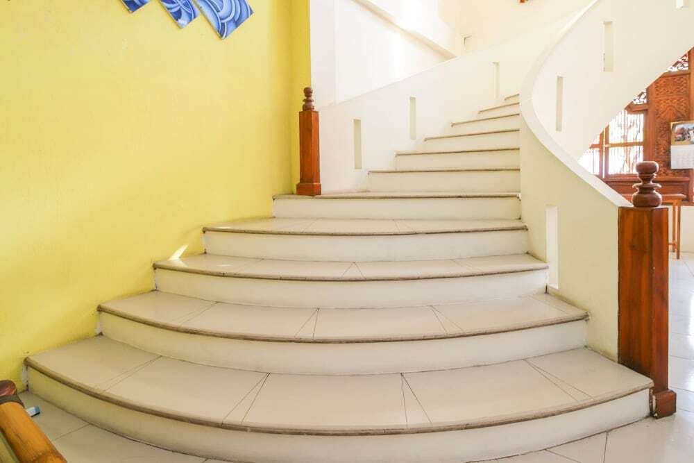 Чиребон: Airy Eco Stasiun Cirebon Kapten Damsur 15