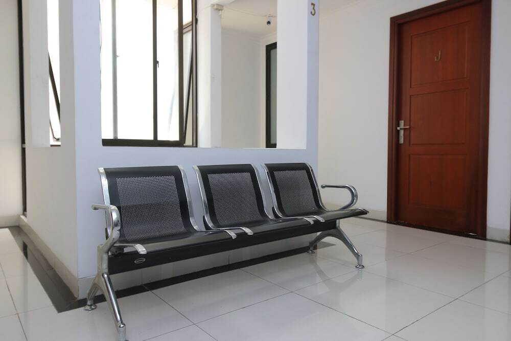 Южный Тангеранг: Airy Eco BSD Boulevard Residence AH Satu 36 Tangerang