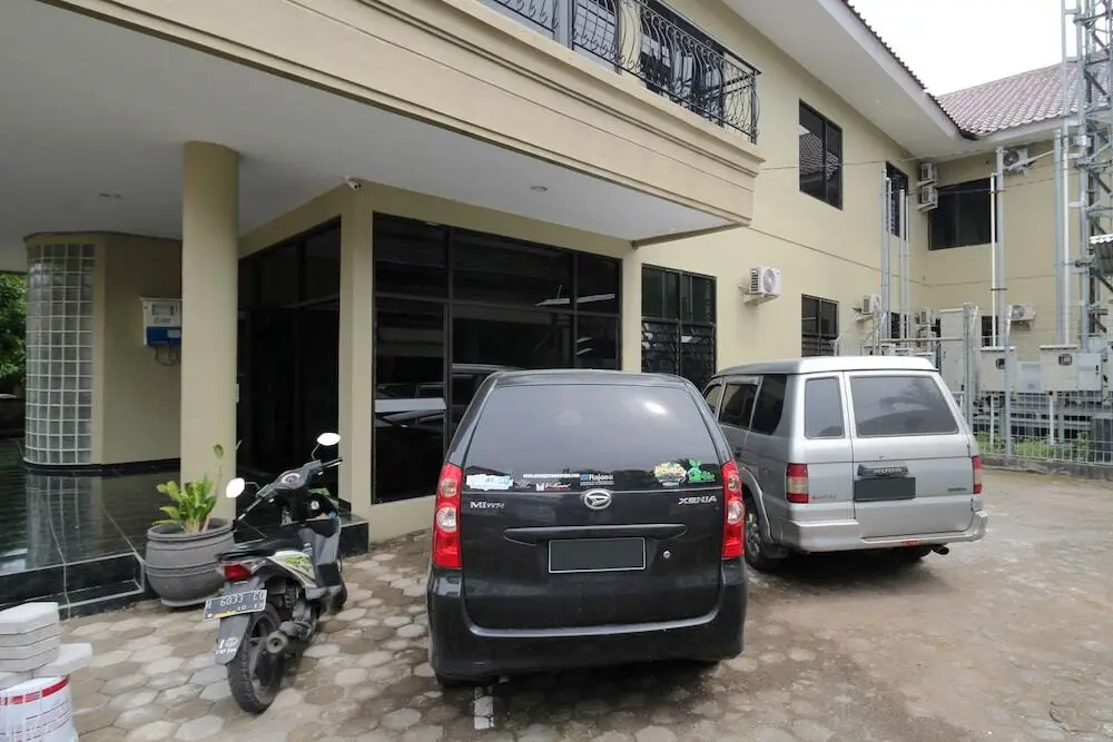 Семаранг: Airy Eco Syariah Semarang Barat Abdul Rahman Saleh 89A