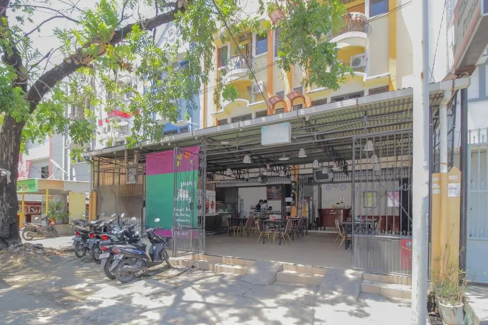 Макассар: Airy Eco Ratu Indah Mappanyukki 50D Makassar